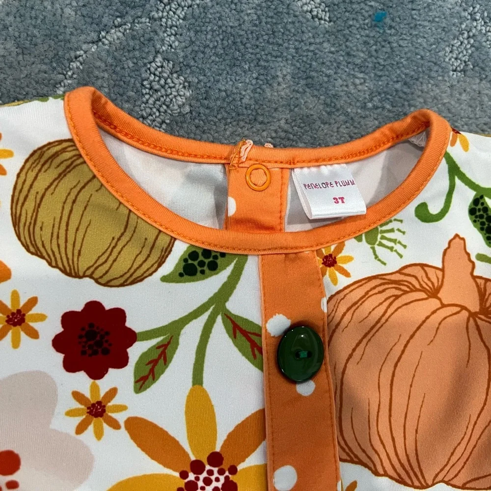 Festive Floral Pumpkin Costume Set - Orange and Green - Picture 2 of 8